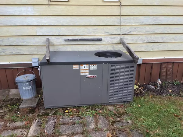 Brookfield, MA 01506,2 Westward Way