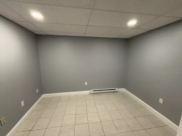 Watertown, MA 02472,372 Main #B2