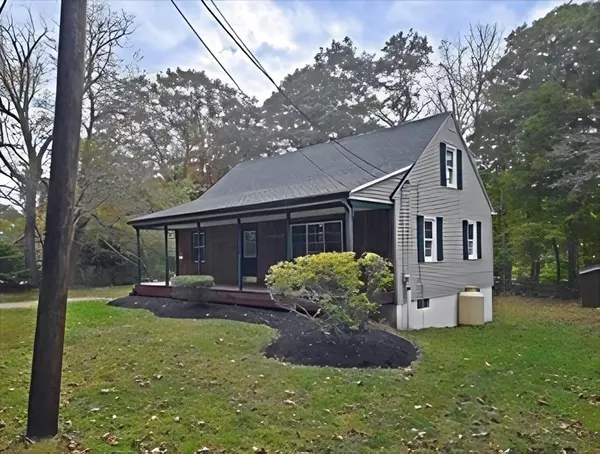 19 Laurelwood Ave, Leicester, MA 01524