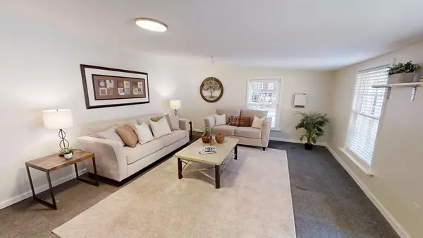 Salem, NH 03079,48 Pond St