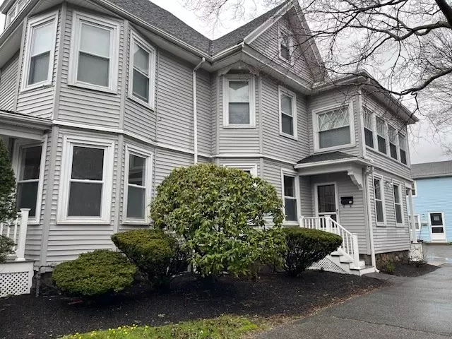 Woburn, MA 01801,7 Lowell Street #A