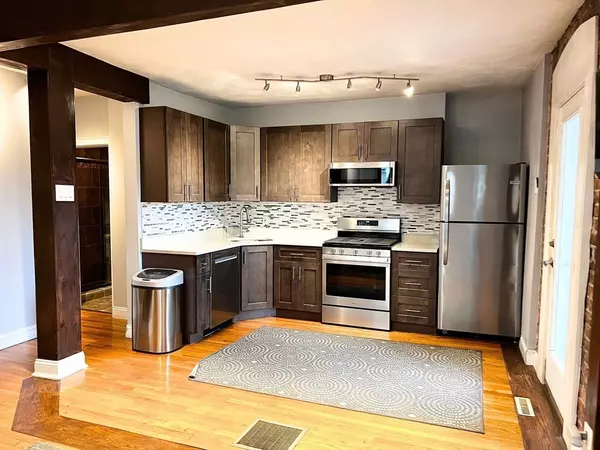 Boston, MA 02124,6-8 Edwin Street #1