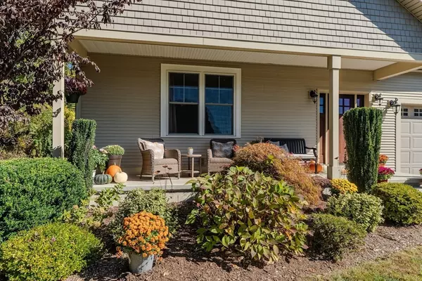 Hadley, MA 01035,16 Rocky Hill Rd