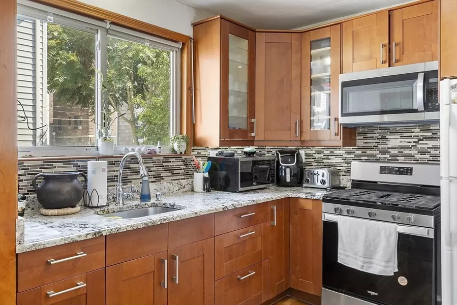 483 Broadway #1, Medford, MA 02155