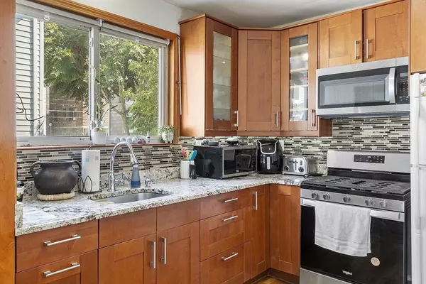 483 Broadway #1, Medford, MA 02155
