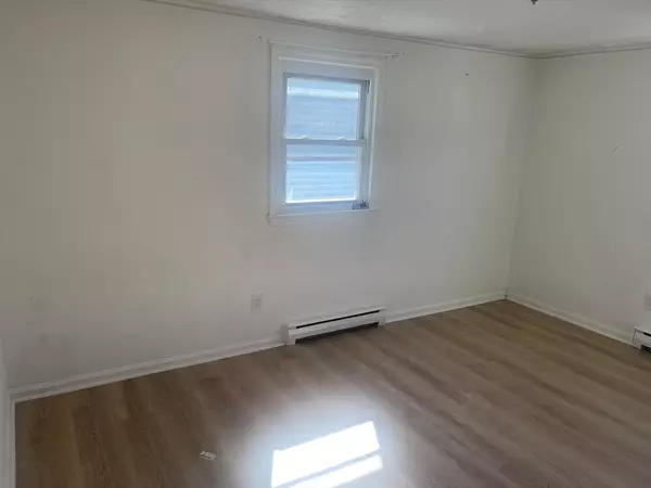 Methuen, MA 01844,5 Tower St #0