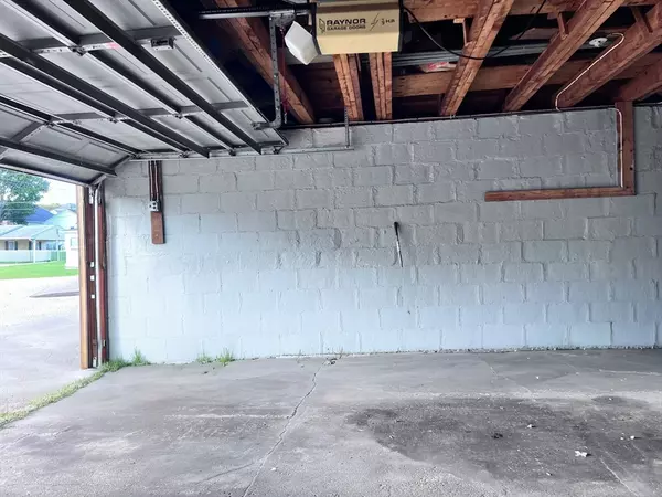 New Bedford, MA 02745,68 Clifford Street