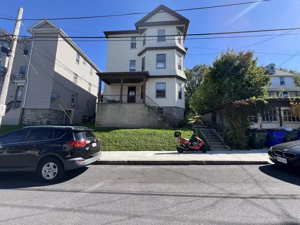 509 N Belmont St, Fall River, MA 02720