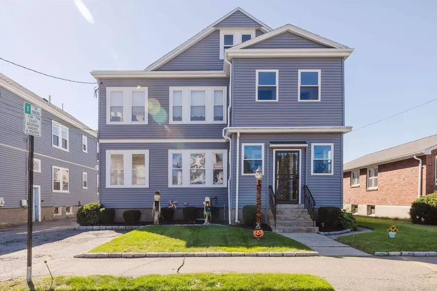 13-15 Woodrow Ave #2, Newton, MA 02460