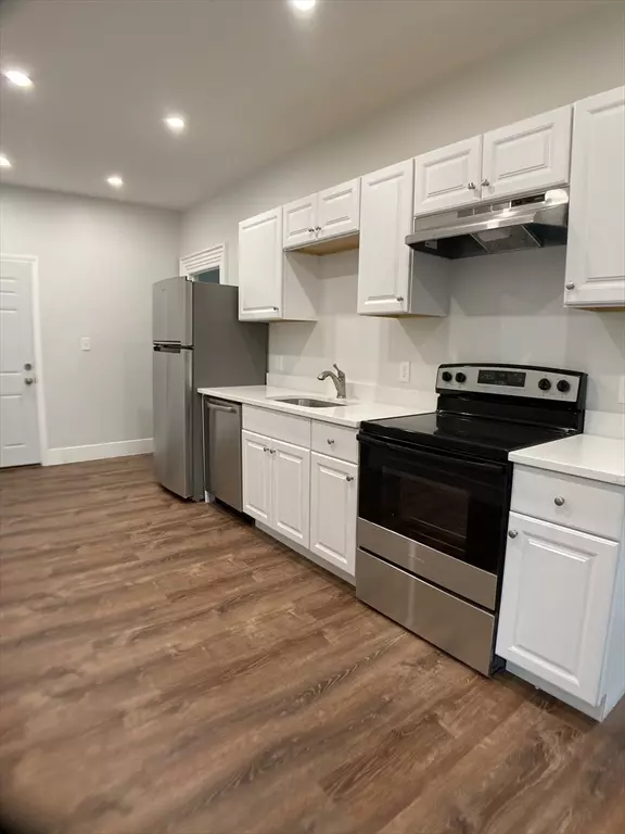 Natick, MA 01760,78 W. Central St #2