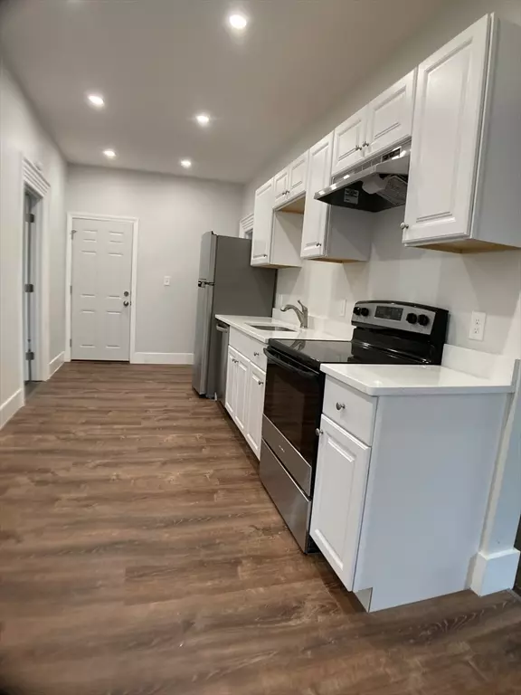 Natick, MA 01760,78 W. Central St #2