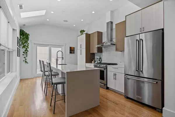 11 Ashland St #2, Boston, MA 02122