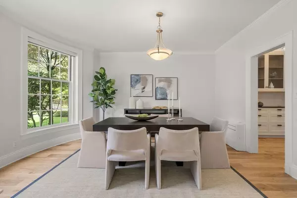 Brookline, MA 02445,135 Beaconsfield Rd #1