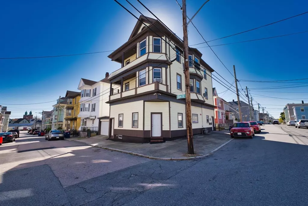 New Bedford, MA 02740,36 Kane St