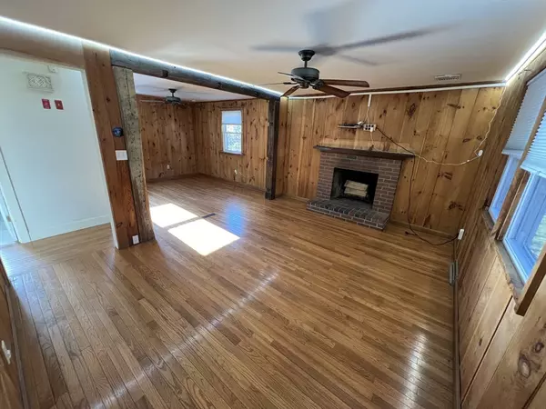 Northampton, MA 01062,960 Westhampton Road #0