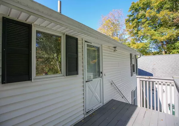 Webster, MA 01570,227 Gore Rd