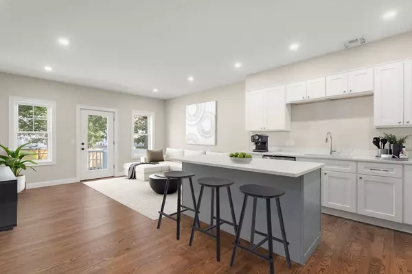 Worcester, MA 01606,26 Danielles Way