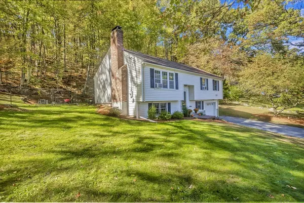 Grafton, MA 01536,14 Indian Path