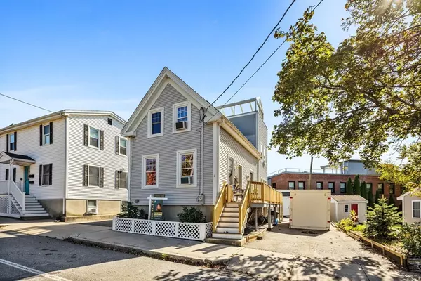 Beverly, MA 01915,7 Lothrop St