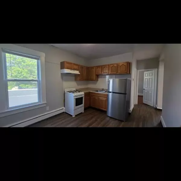 185 Chestnut St #2R, Lynn, MA 01902