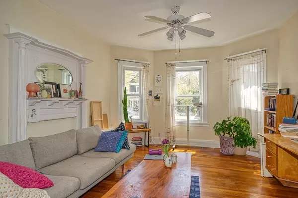 387 Huron Avenue #1, Cambridge, MA 02138