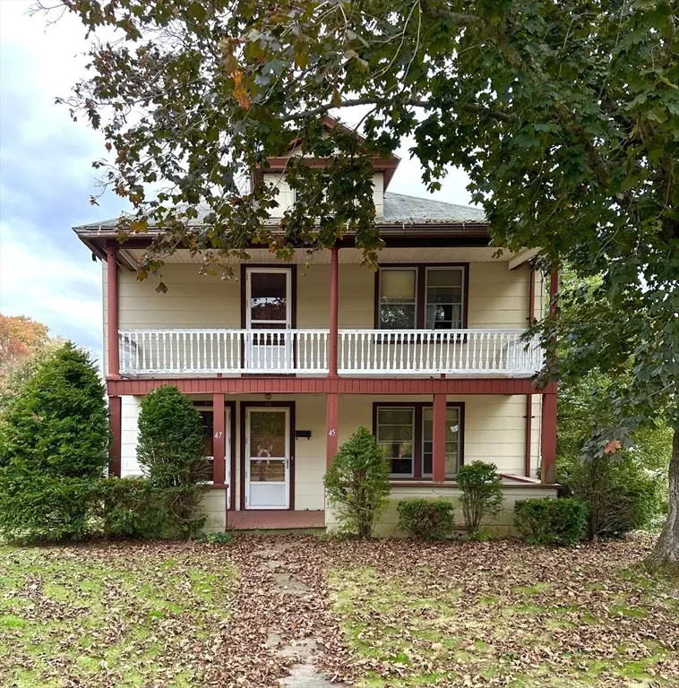 Palmer, MA 01080,45-47 Belchertown St