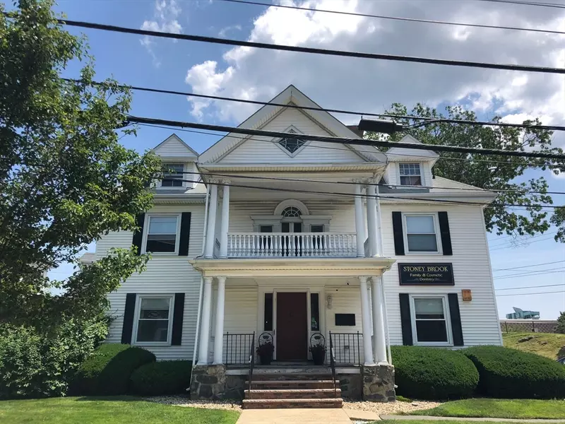 445 Highland Ave #1A, Malden, MA 02148