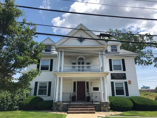 445 Highland Ave #1A, Malden, MA 02148