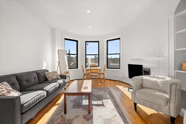 133 Saint Botolph Street #7, Boston, MA 02155