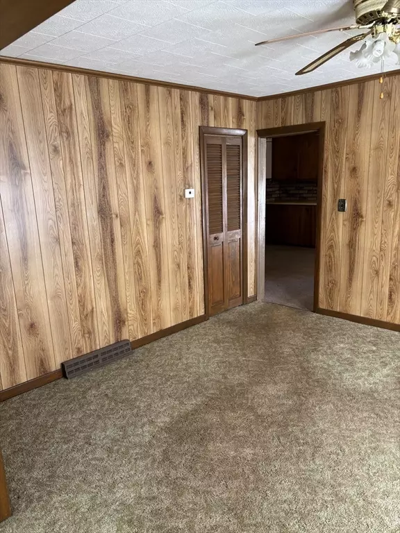 Webster, MA 01570,15 Brook Street