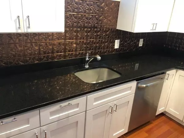 Boston, MA 02122,128 Neponset Avenue #1