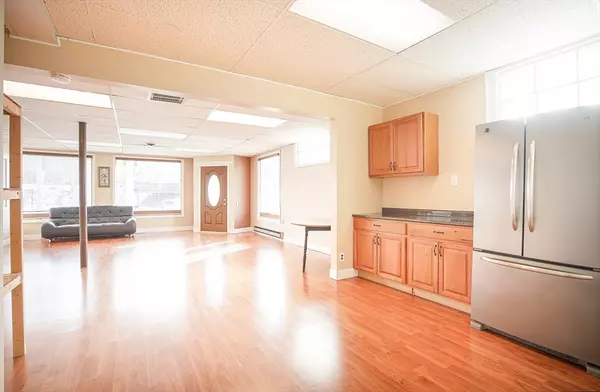 Chicopee, MA 01013,1046 Chicopee St