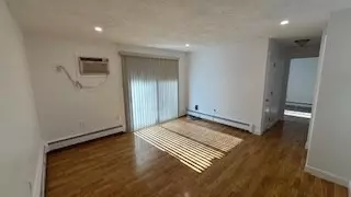 Reading, MA 01867,5 Washington St #B9