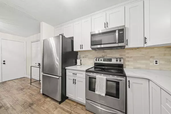 Haverhill, MA 01830,440 North Ave #201