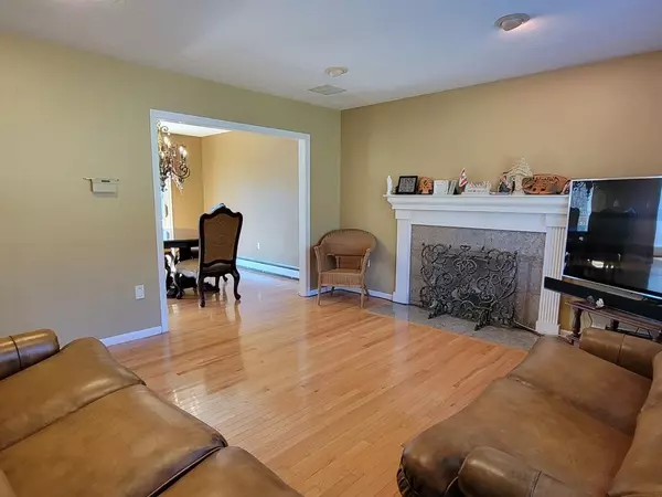 Ashland, MA 01721,1 Barry Drive