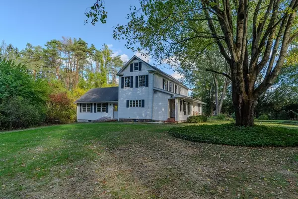 Hadley, MA 01035,7 Roosevelt St