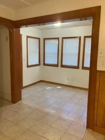 Somerville, MA 02143,60 Berkeley St. #1