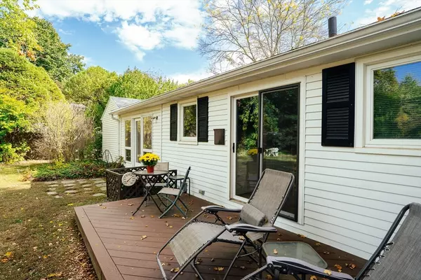 Amherst, MA 01002,13 Harlow Dr