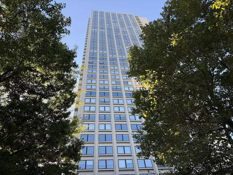 65 E India Row #PHF, Boston, MA 02110