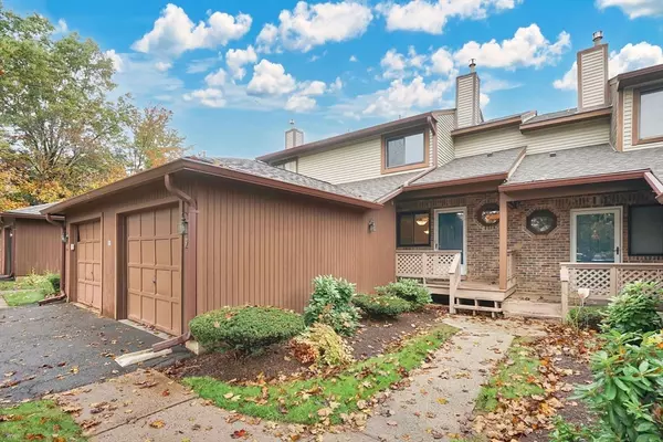 Agawam, MA 01001,92 Dogwood Ln #92