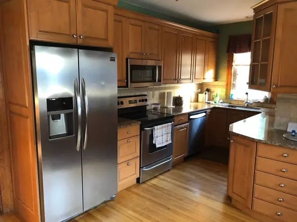 Worcester, MA 01602,250 May St