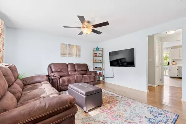 Attleboro, MA 02703,55 Leedham St #2-6