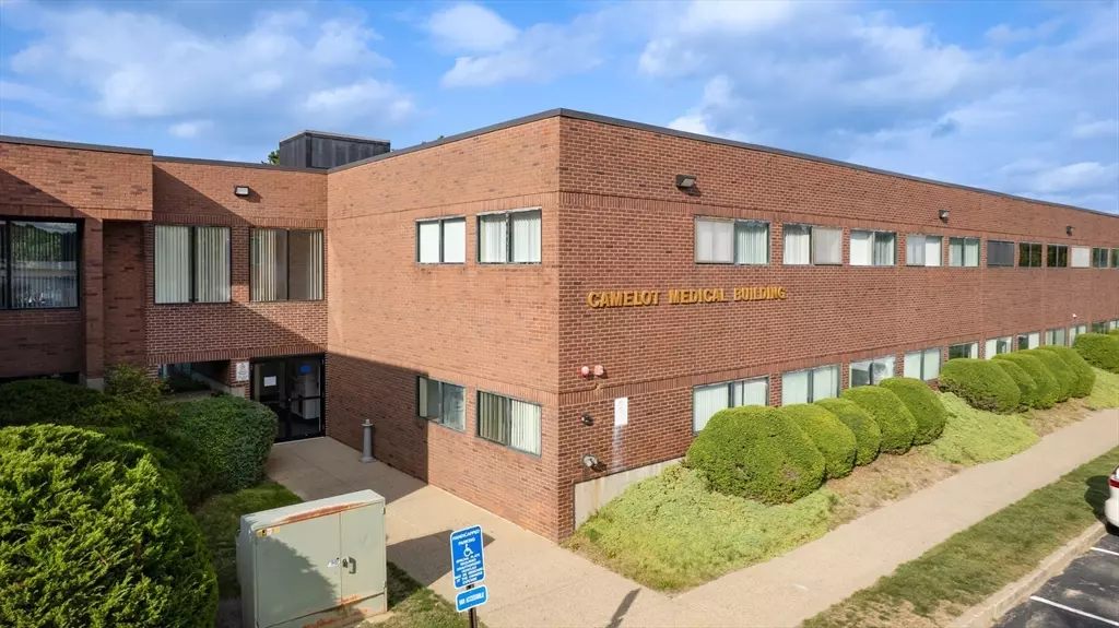 Plymouth, MA 02360,110 Long Pond Rd