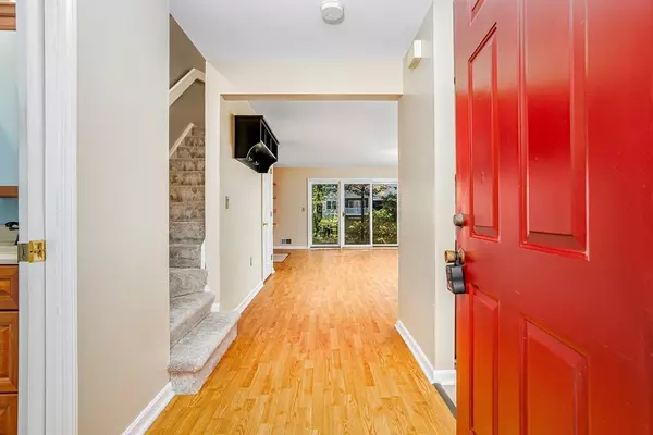 Fitchburg, MA 01420,535 South St #4-2A