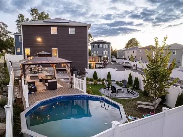27 Vista Way, Fall River, MA 02724