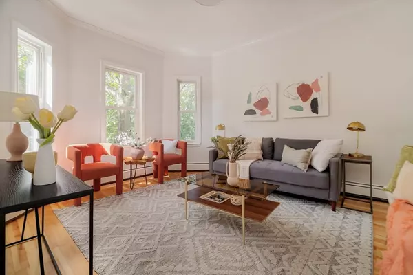 172 Putnam Avenue #2, Cambridge, MA 02139