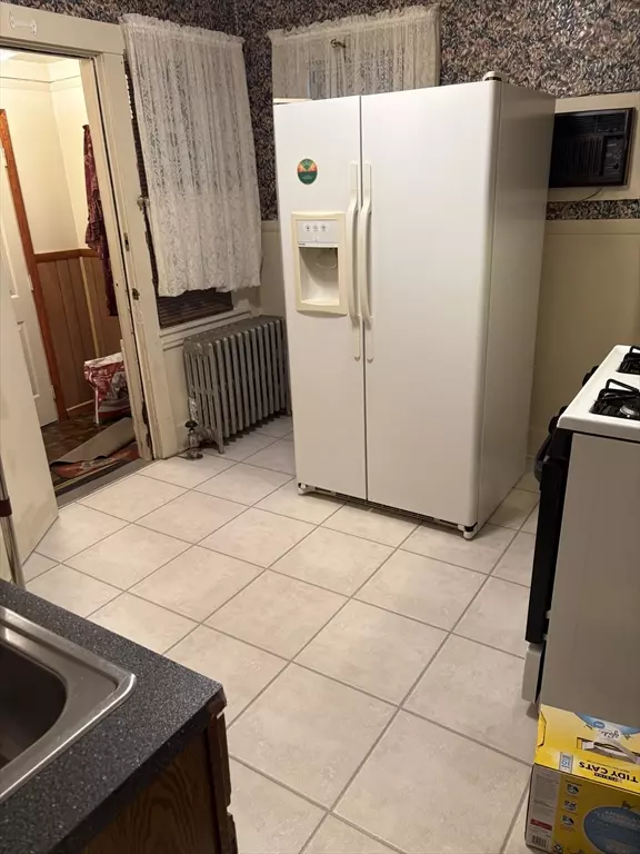 Springfield, MA 01109,136 Maynard St