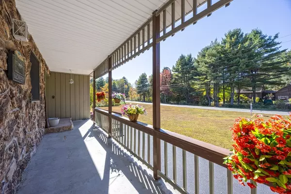 Granby, MA 01033,159 School St