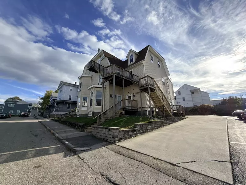 8-10 Allen Street #3R, Worcester, MA 01610