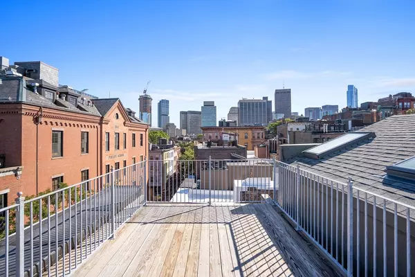 Boston, MA 02114,48 Phillips #4